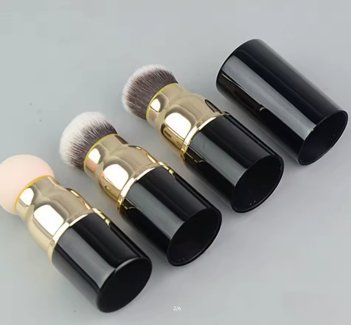3-in-1 Mini Makeup Brush Set Detachable Portable with Dust Cover for Foundation Powder Blush and Sponge Head Make Up Tools