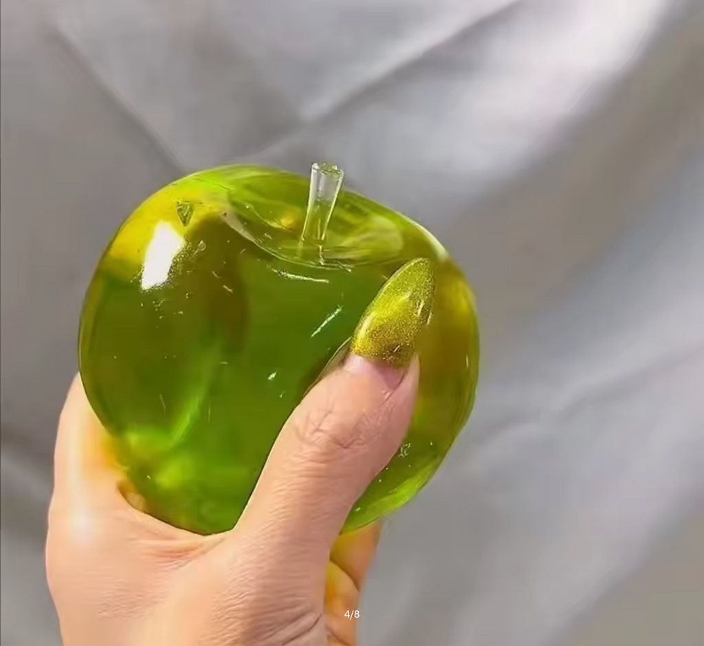 Green Apple Squeeze Toys Stress Relief Vent Fidget Toys Plasticity Squeeze Toy Relaxing Gift for Friends