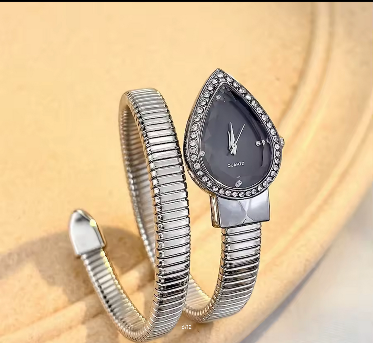 Elegant Ladies' Water-Drop Headed Watch with Snake-Shaped Band