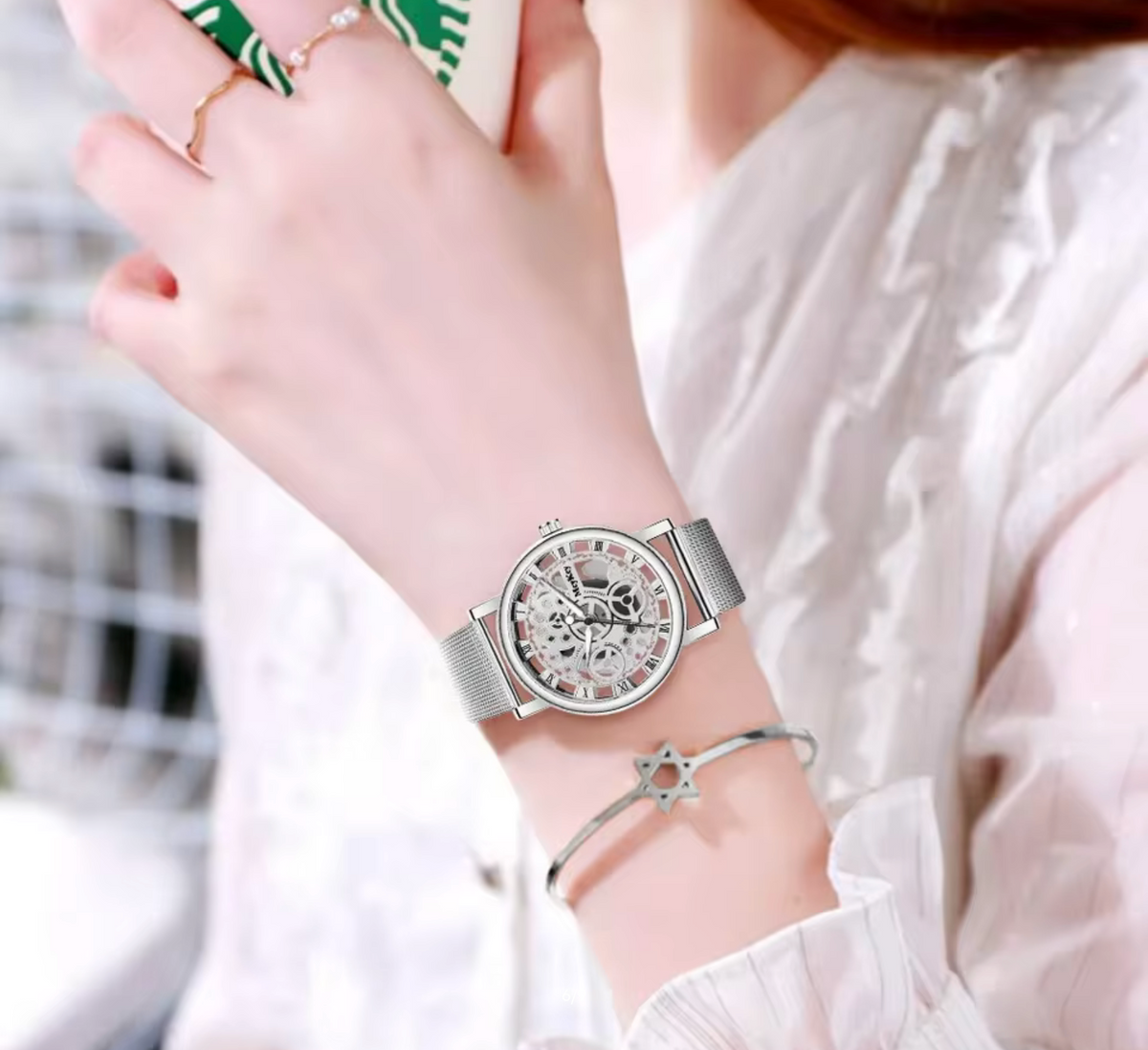 Fashion Top Women Hollow Skeleton Faux Mechanical Watch Ladies Metal Mesh Quartz Wrist Watch