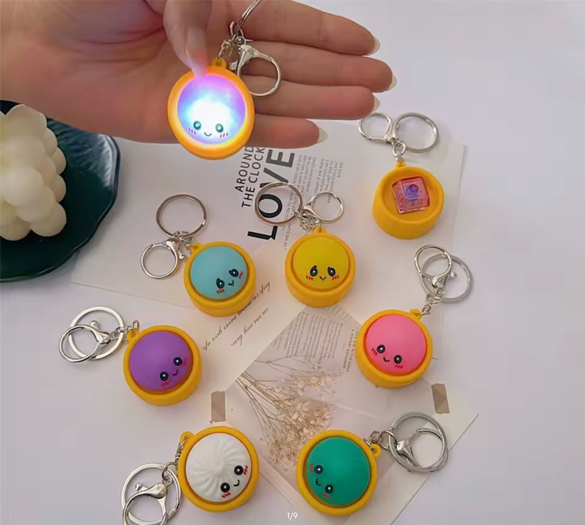 2026 Simulation Dumpling Keyboard Clicker Stress Relief Toy LED Glowing Cute Dumpling Keychain for GiftBags Pendant Party